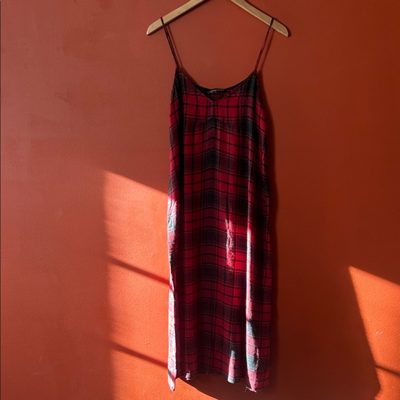 Zara Red and Dark Grey Plaid Maxi Dress - Picture 3 of 8